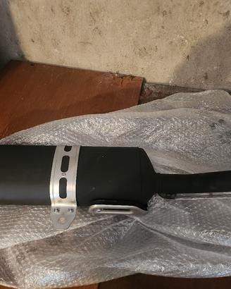 scarico tenere 700 