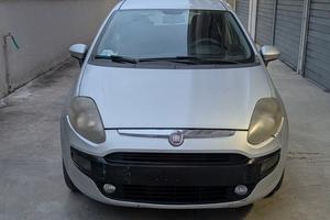 Fiat Punto EVO a metano - Dic 2011 