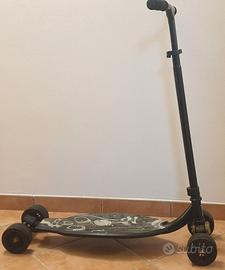 Monopattino Decathlon modello Oxelo