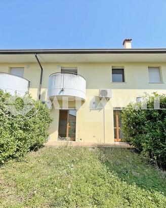 Villa a schiera a Maniago