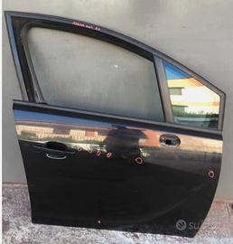 Porta anteriore destra Opel Meriva B (2010-2017)