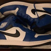 Air Jordan 1 Mid  Numero41