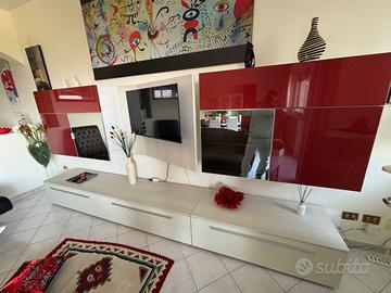 Parete attrezzata moderna