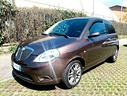 lancia-ypsilon-1-2-versus