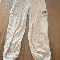 Pantaloni Bershka 38