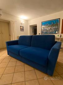 Divano blu