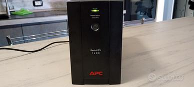 GENERATORE DI CORRENTE UPS DA 12 A 220 VOLT.