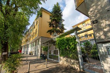 2 LOCALI A MILANO