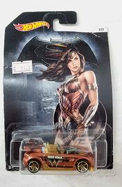 DC Batman vs Superman Wonder Woman Power Pistons H