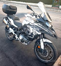 Benelli TRK 502 X