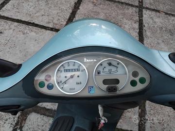 Piaggio Vespa 50 ET4 - 2005