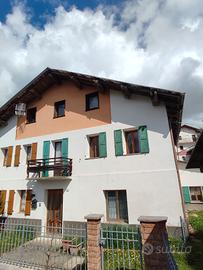 Gosaldo meta' casa con giardino eruo 45.000