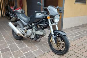  Ducati monster 620 dark  