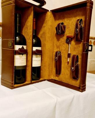 Cofanetto cuoio con vini pregiati
