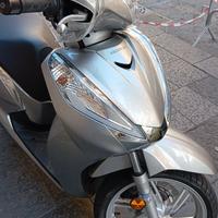 SH 300 I
