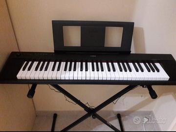 Yamaha NP12B