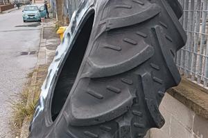 Pneumatico per mezzi Agricoli 20.8 R 38