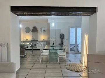 Villa moderna con 3 camere e ampio giardino a Less