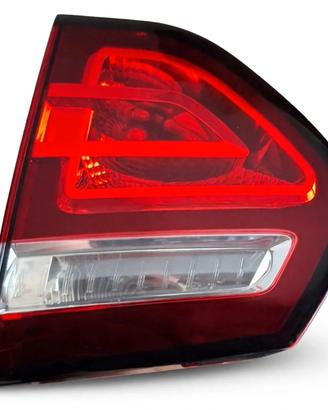 fanali posteriori portellone Citroen C4 Picasso 