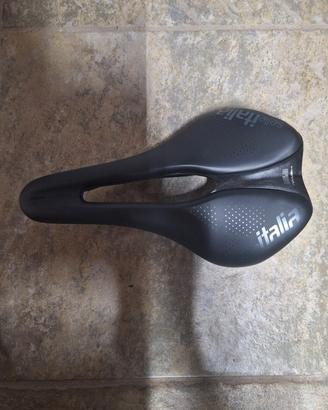 selle italia novus boost evo Superflow