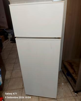 frigorifero da incasso alto cm 144 x 54 x 54 