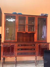Parete attrezzata in legno classica