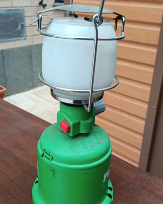 lampada campeggio a gas
