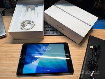 IPad mini 5 64GB WIFI Space Grey con accessori