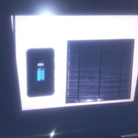 Carica batteria telefono con fotovoltaico