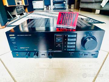 AKAI am-32