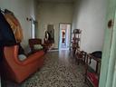 ampio-indipendente-centrale-con-cortile