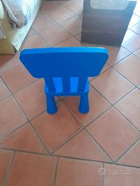 Tavolo mammut + 1 sedia  per bimbi