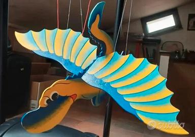 Dinosauro in legno per cameretta