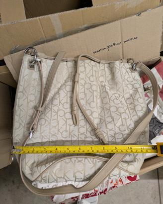 Borsa a secchiello Calvin Klein