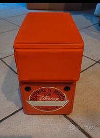 Raccoglitore "scoprire il mondo con Disney"  