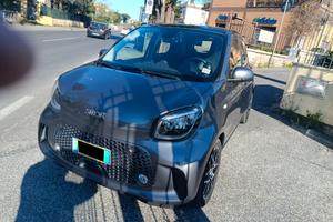Smart ForFour EQ Pulse