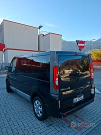 Renault Trafic Black Edition 