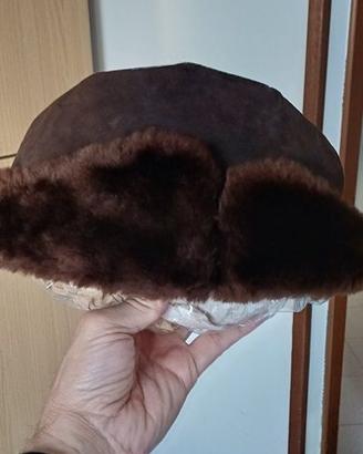 CAPPELLO CON PELLICCIA