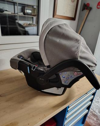 Ovetto e seggiolino auto Chicco 