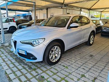 Alfa Romeo Stelvio 2.2 Turbodiesel 160 CV AT8 RWD 
