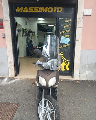Yamaha Xenter 150 fine 2016 - PERMUTE