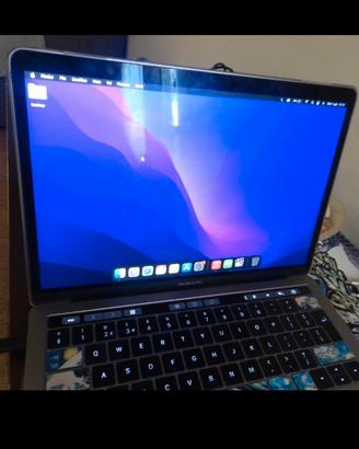 Apple MacBook Pro  13" (2017) - Touch  Bar