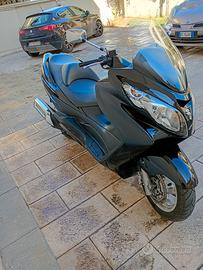 Burgman 400
