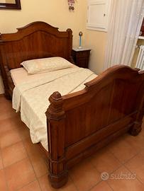 Antico letto matrimoniale stile Luigi Filippo