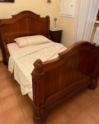 Antico letto matrimoniale stile Luigi Filippo