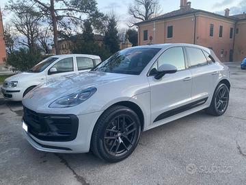 Porsche Macan T