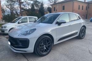 Porsche Macan T