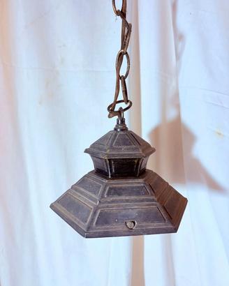 Lampadario vintage da esterno con catena