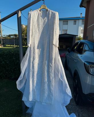 tubino da sposa in pizzo macramè.