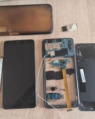 Samsung A7 2018 Ricambi (Batteria Nuova)